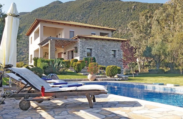 Gorgeous home in Skaloma Nafpaktos