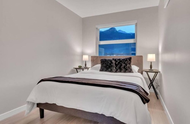 Gorgeous Hotel in a Home With Mountain Views