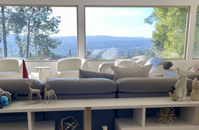 Gorgeous Upscale Hidden Gem/Pool l City View - Wellness meets luxury