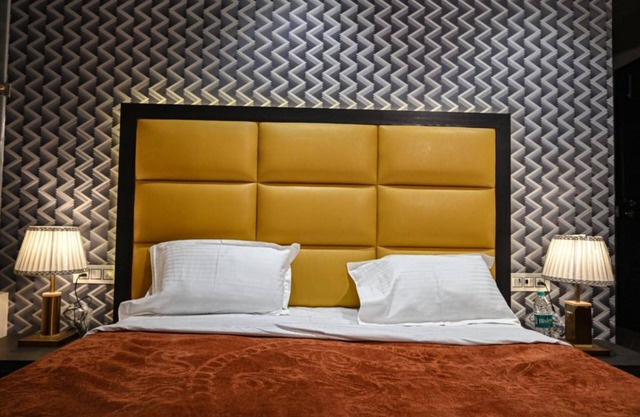 Goroomgo Shamyana Hotel Punjab