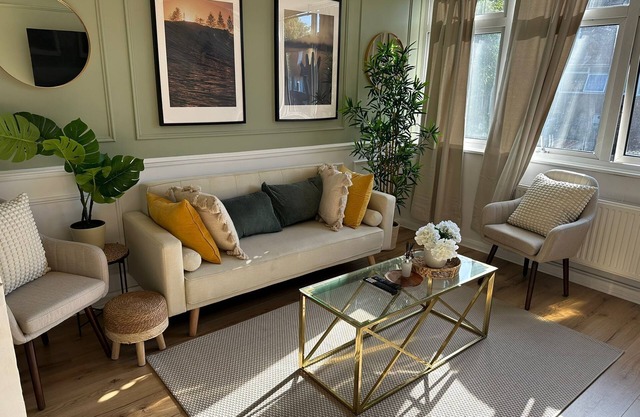 Grace House - 15 Minutes To Central London
