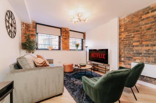 Grade II Stunning City Living, City centre, Fast WiFi, Families, Contractors