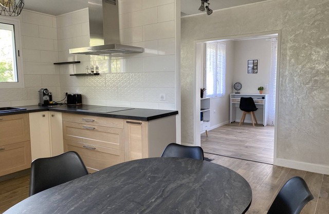 Gramat Single-storey house, garden, Diving, Gouffre de Padirac, Rocamadour