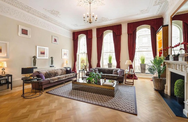 Grand Ambassadorial Duplex Apartment Hyde Park