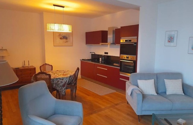 Grand, Clair, Central, Élégant, 2 Chambres