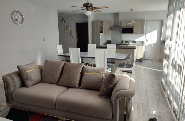 Grand et Superbe Appartement Entier Proche Paris