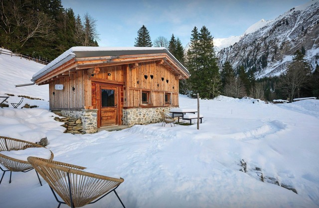 Grand Mazot La Chandelle - authentic alpine stay for 4 - OVO Network