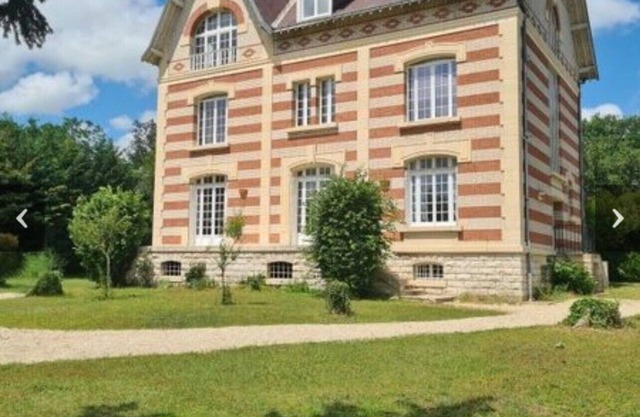 Grande Maison de 370m2, Proche Disney/Paris