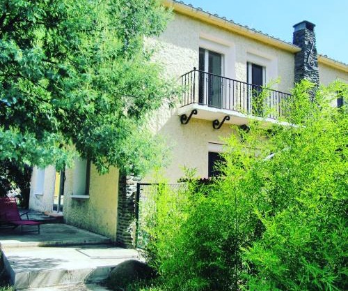 Grande maison catalane entre mer et montagne