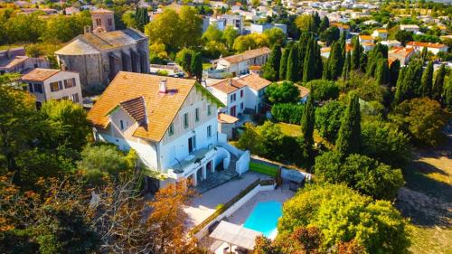 Grande maison proche Carcassonne 10 p piscine spa sauna Le Grand Chalet Bellevue