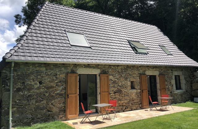 Grange Gaïa sur Rivière