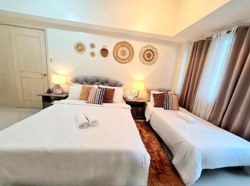 Grass 2-Bedroom at Tower 3 223