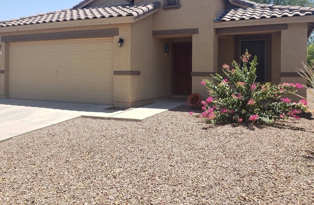 Great 3 bedroom Casa Grande Home