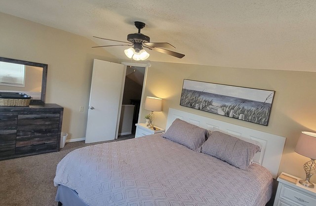 Great Dothan location near shopping and airport