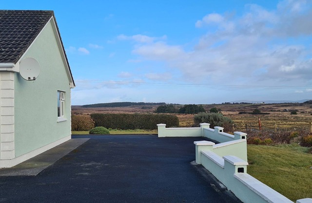 Great for discovering North Mayo - Near beaches