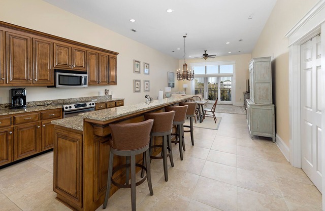 Great for Small families. Oceanfront Condominium Community.Oceanfront Pool!