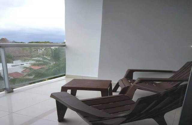 Great For Vacationing or Working Remotely! Airport/Tour Transportation Available