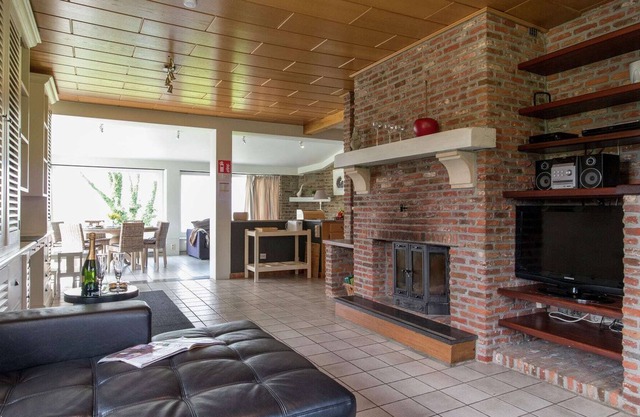 Great holiday home in Rendeux-Beffe with sauna