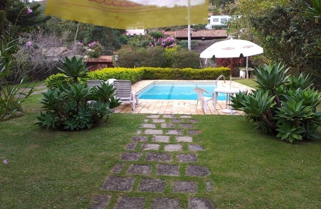 Great location! It is 5 minutes from the center of Itaipava. .