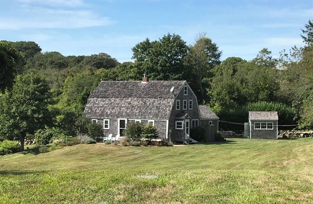 Great Location- Private Yard - Oldest House on Block Island