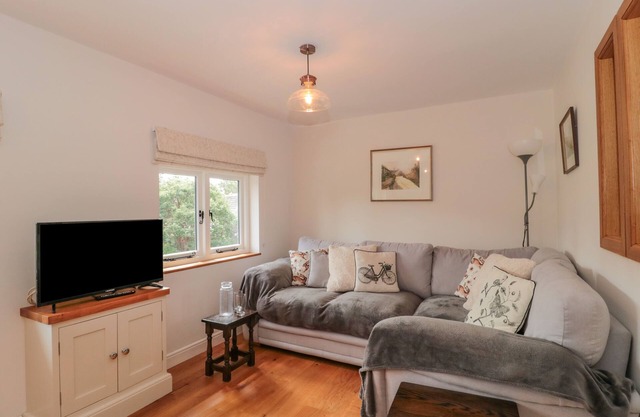 GREENHAM RISE, family friendly, with a garden in Norton-Sub-Hamdon