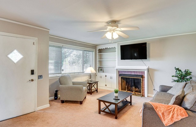 Greenville Home w/Private Yard Near Downtown!