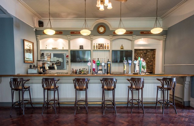 Greenway Manor Hotel