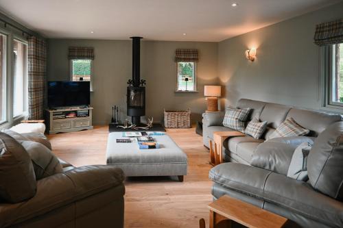 Greenwood - Stunning Scandinavian Style Home in the heart of Ballater Royal Deeside