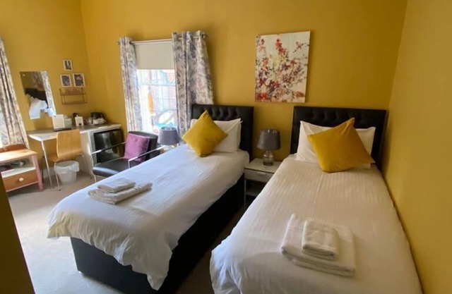 Grosvenor Place Guest House