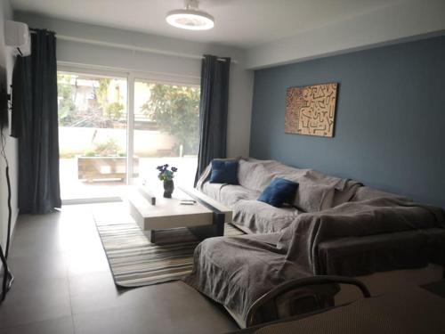 Ground floor apt. with garden, Timfristou 86 Chalandri