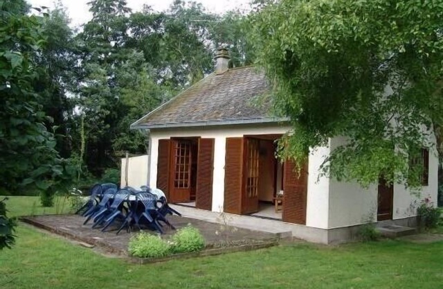 ground floor house in a hamlet in the countryside and quiet