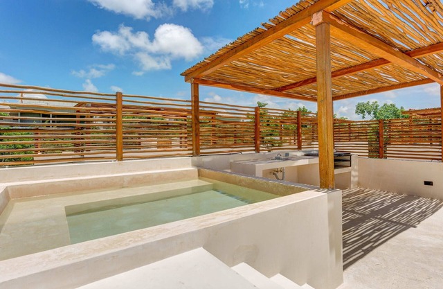 Groups Oasis: Private Pools, BBQs, Gym, 2 Cenotes!