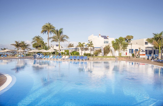 Grupotel Playa Feliz