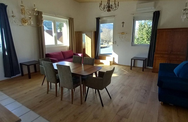 Guest apartment "Vinothek im Piestingtal" - 1 to 6 persons - 5mn from the A2