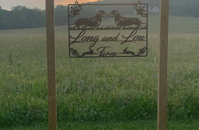 Guest house on 47 peaceful acres at Long and Low Farm