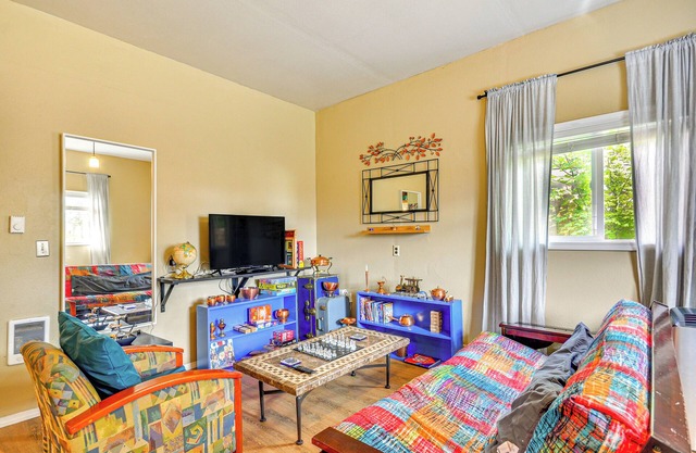 Guest Suite in Portland Area w/Shared Patio