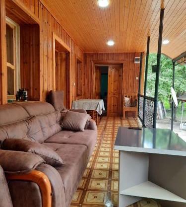Guesthouse "MEGI"