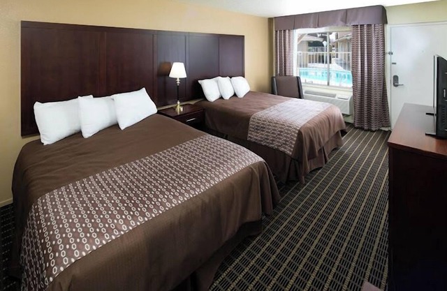 GuestPlace Inn & Suites