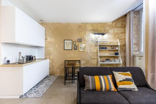 GuestReady - Cozy apt in Frederic & Isabelle place