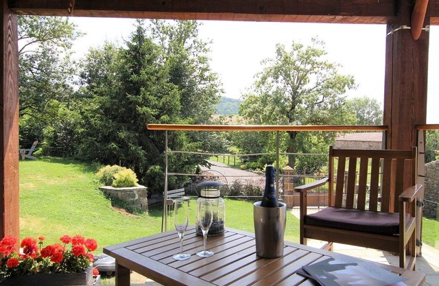 Guestroom Saint-Privat-d'Allier, studio flat, 2 persons