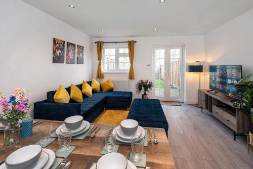 Guild Lodge 3 Bedrooms 3 Bathroom Home - Fast London Access