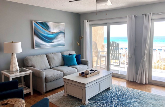 *GULF FRONT CONDO* Gorgeous Ocean Views* Island Sands 307 w/beach service
