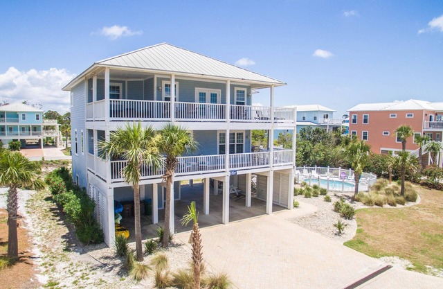 Gulf Views, Private Pool, Steps to Beach, Cape San Blas, Pets Ok, Bikes & Kayaks