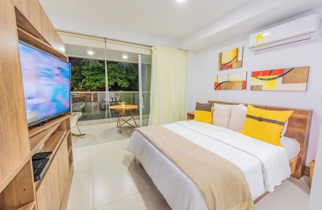 H203 - Cozy Studio Near Zona Rosa/Pool & Parking