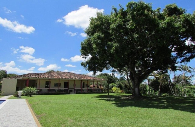 Habitación Doble con baño privado - Finca Palma Soriano