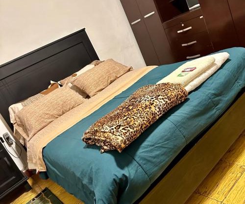 Habitación grande y confortable en el centro de la ciudad