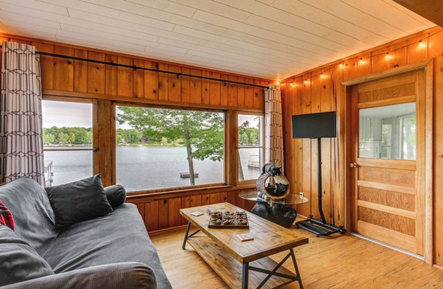 Hale Rustic Retreat on Long Lake Near Boat Launch!