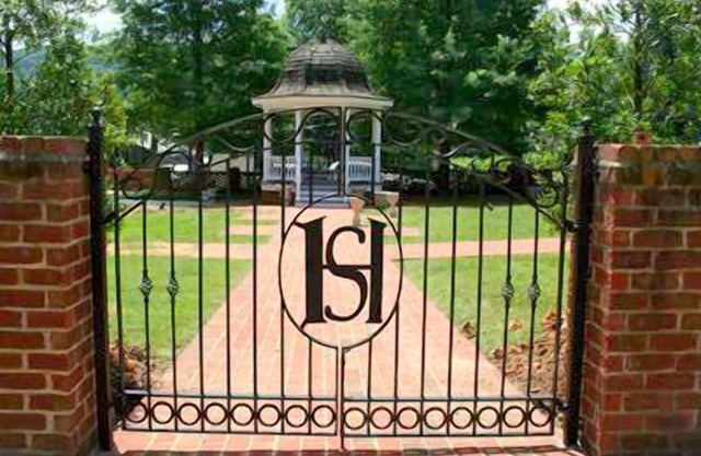 Hale Springs Inn
