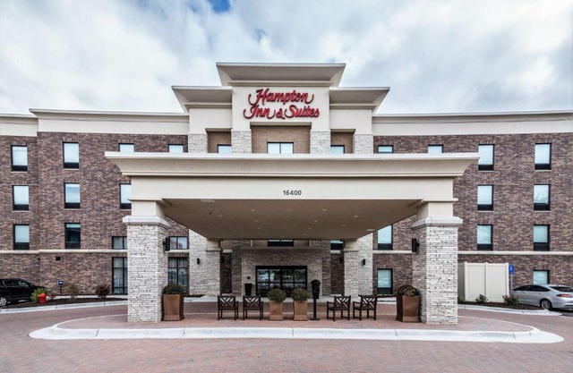 Hampton Inn & Suites - Allen Park