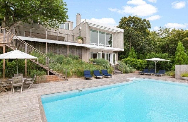 Hamptons Zen with Ocean Views, Short Walk To Private Beach